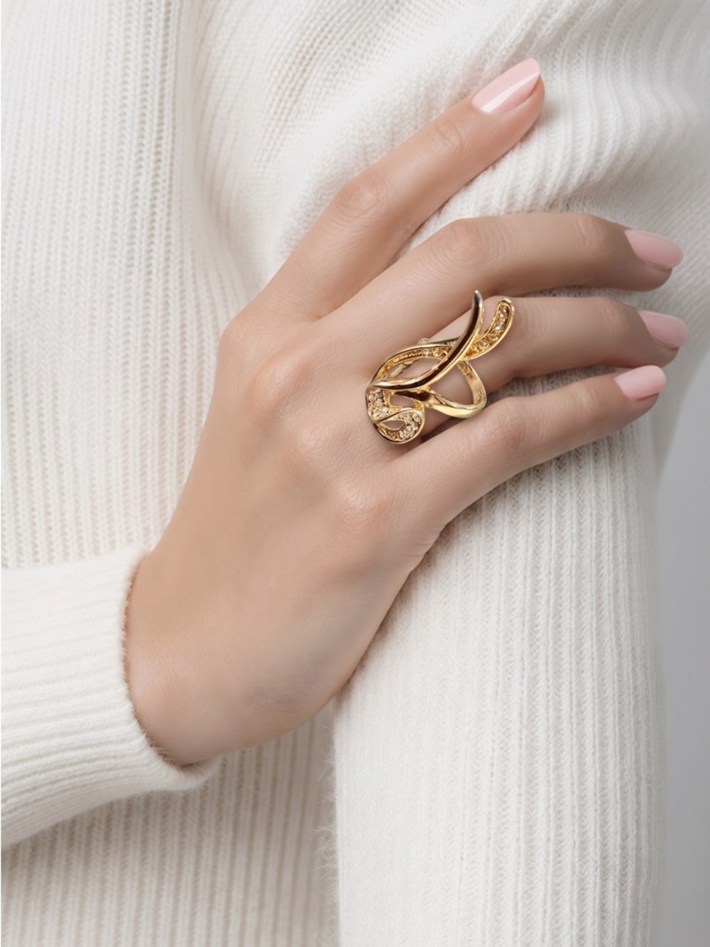 Unique Infinity Ring Geometric Champagne Gold Color White Zircon Size 8 - Picture 10 of 11
